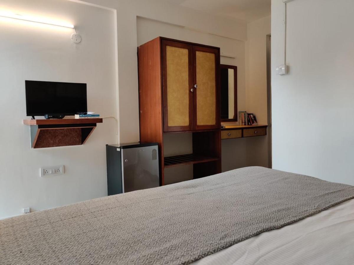 Hotel Olive Zip Mira By Embassy Group 3*