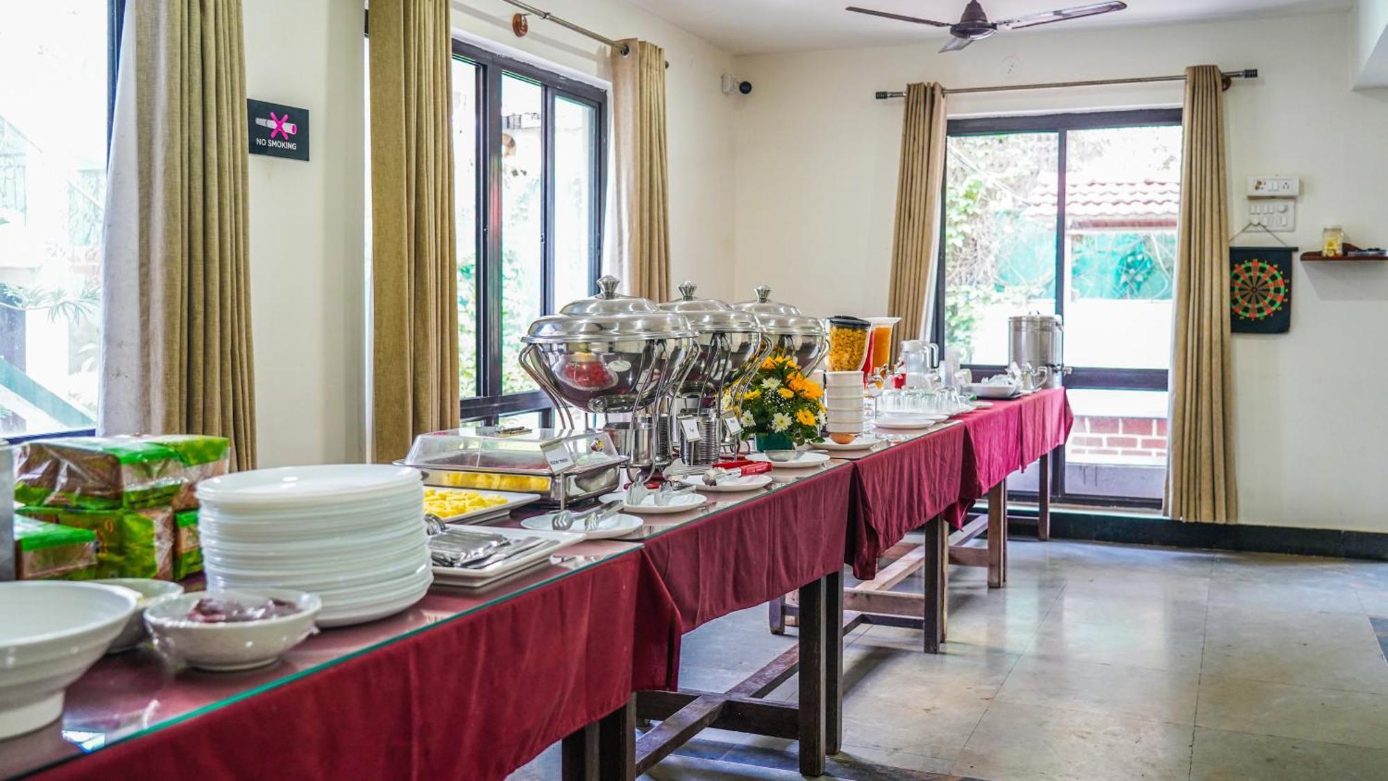 Olive Zip Mira By Embassy Group Hotel Calangute